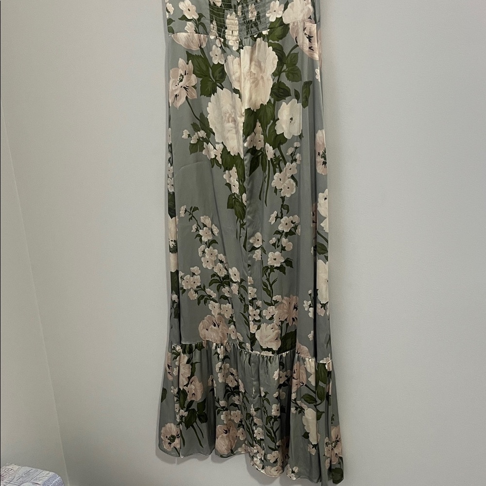 Reformation Sianna Silk Dress in the Tarragon floral print - Picture 12 of 13